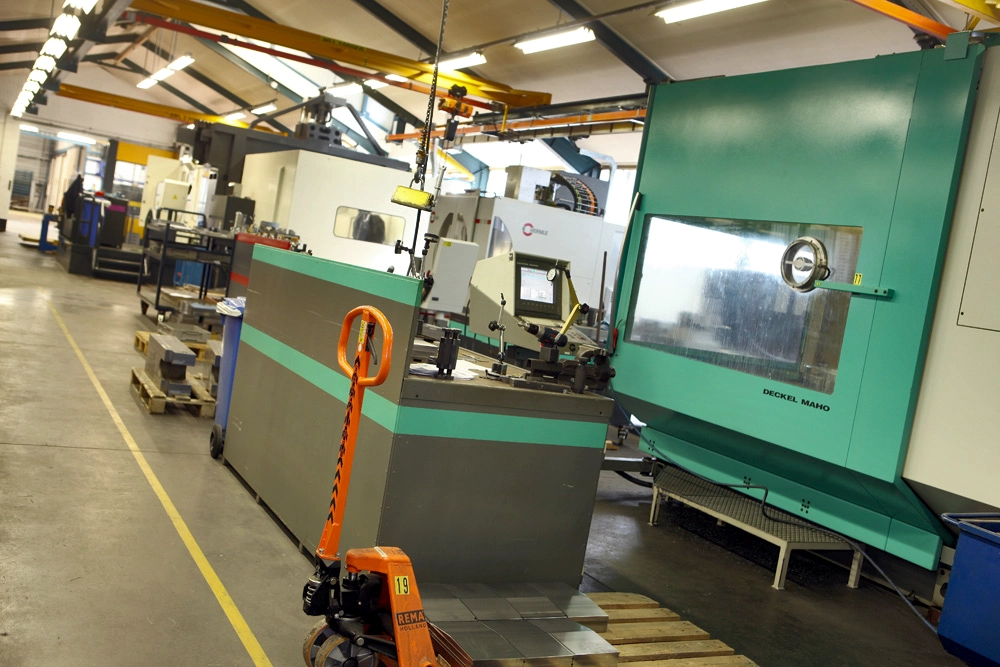 Milling - Machining - Gallery - Westerhof Machine Factory