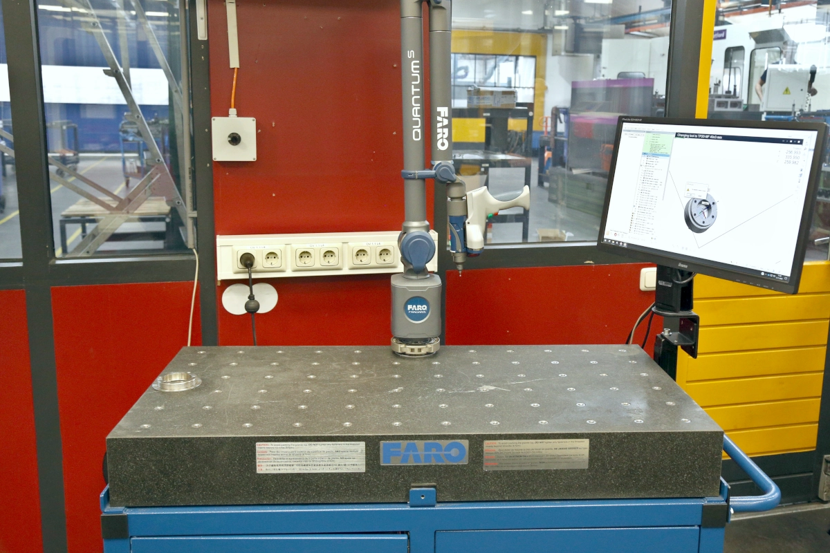 Conditioned measuring room - Measuring machine - Measuring - Machine factory Westerhof