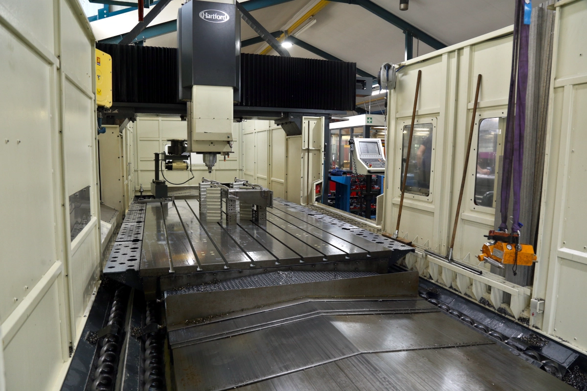 Hartford HSA-4260 - Milling work- Machining - Machine factory Westerhof