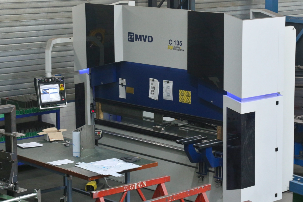 MVD C135-3100 - CNC Kanten - Constructie - Machinefabriek Westerhof
